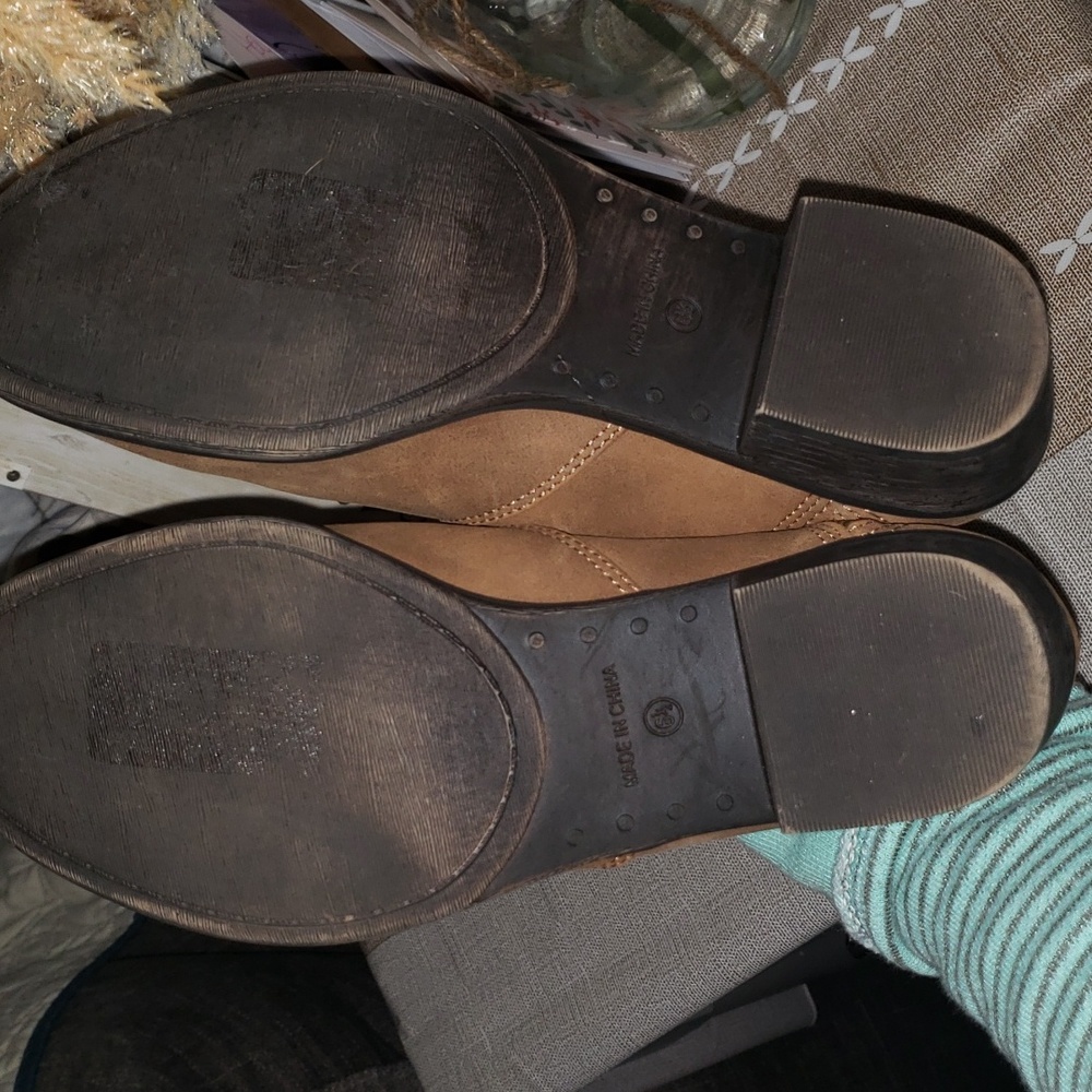American Rag Booties - Picture 4 of 6
